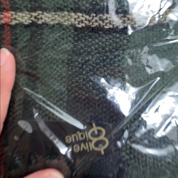 Scarf - Picture 2 of 2